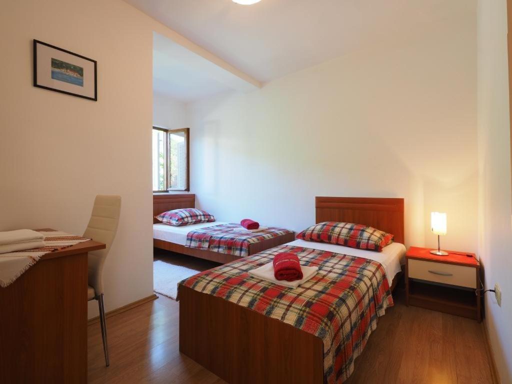 Apartments & Room Eva Слано Экстерьер фото