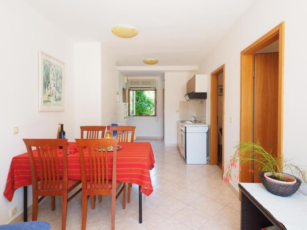 Apartments & Room Eva Слано Экстерьер фото